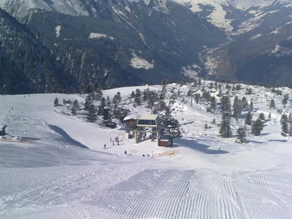 20100310286.jpg