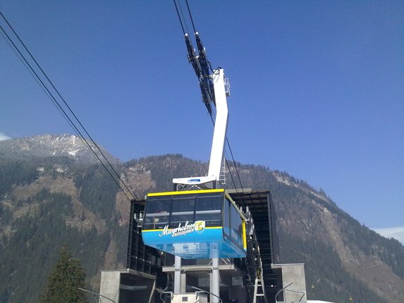 20100310294.jpg